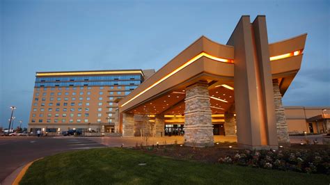 Wildhorse casino pendleton oregon - About the Business. The Wildhorse Resort & Casino features a 10 story hotel with an indoor swimming pool, hot tub, business center and …